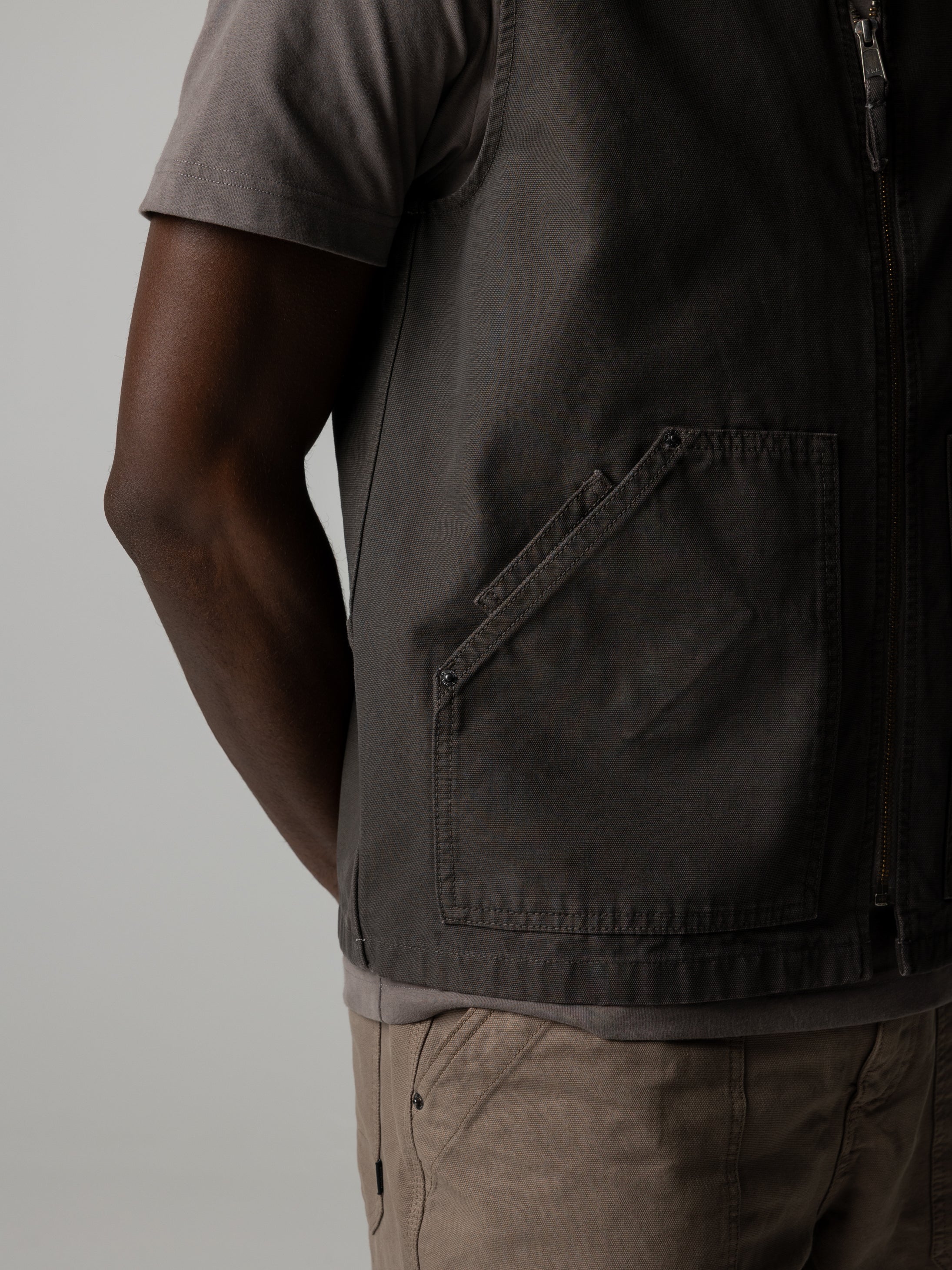 Men's Basset Gilet - Image 6