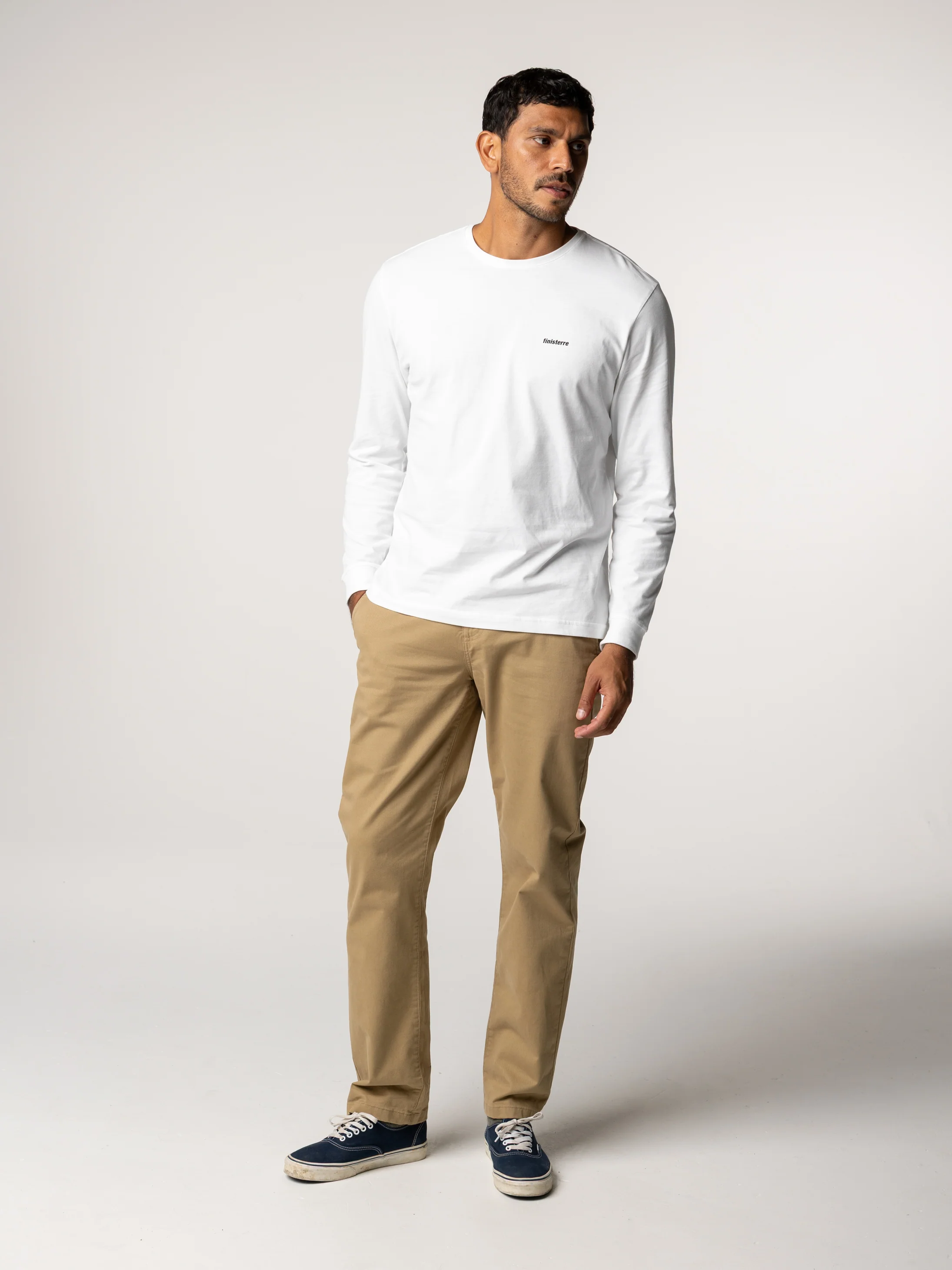 Men's Harlyn Logo Long Sleeve T-Shirt - Image 3