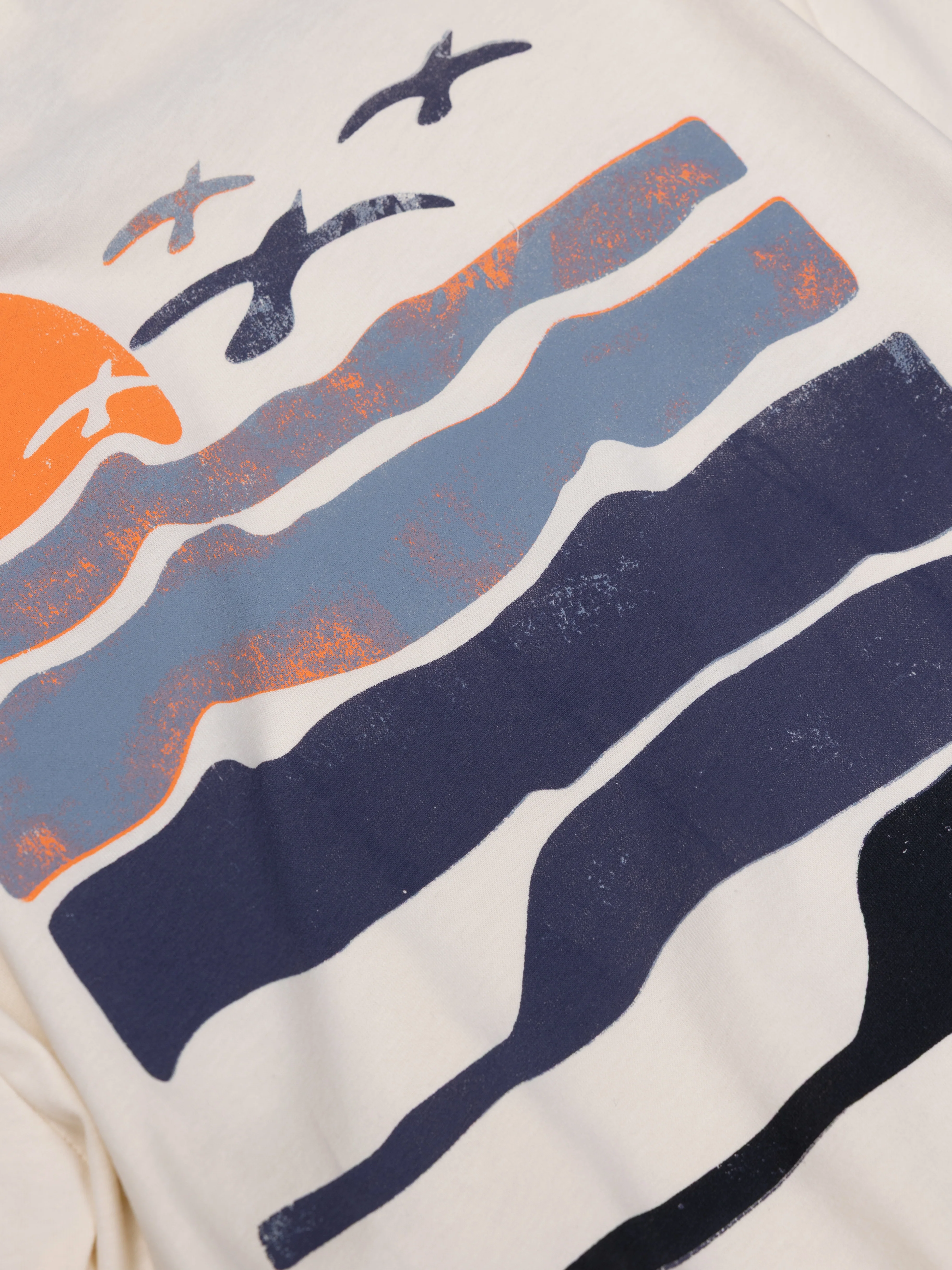Men's Waves T-Shirt - Image 6