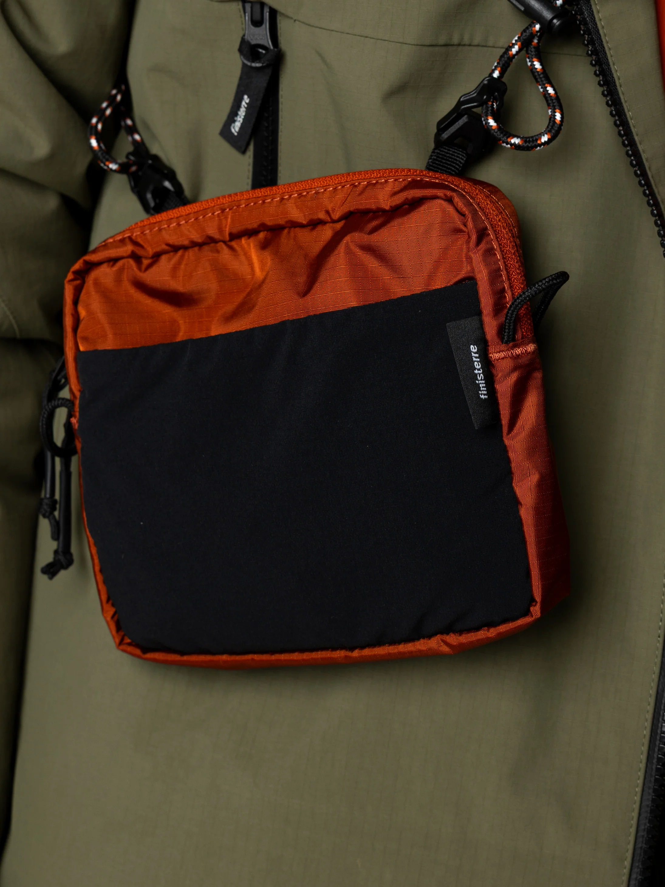 Mako Crossbody Bag - Image 5