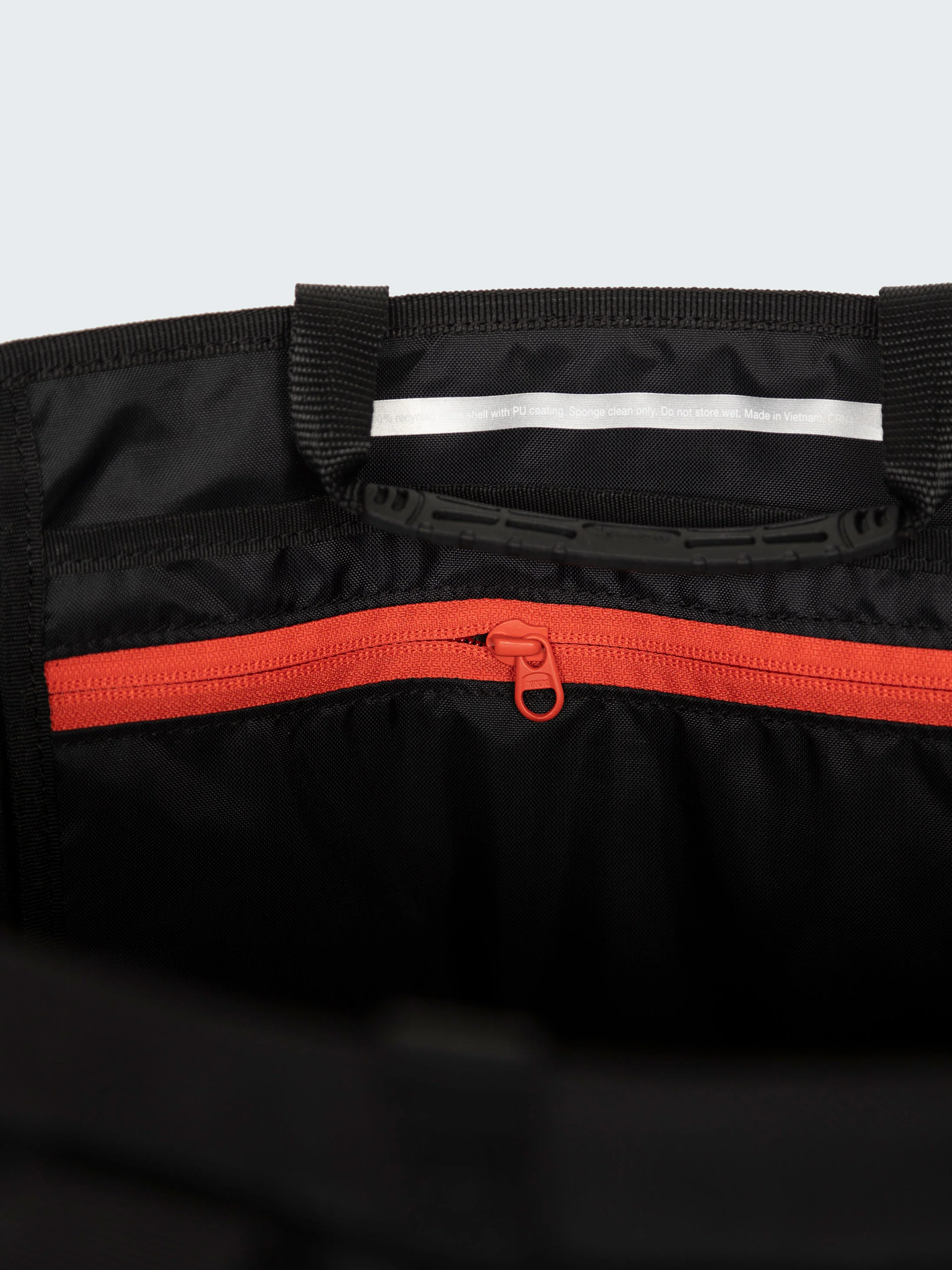 Drift 35L Waterproof Tote Bag - Image 5