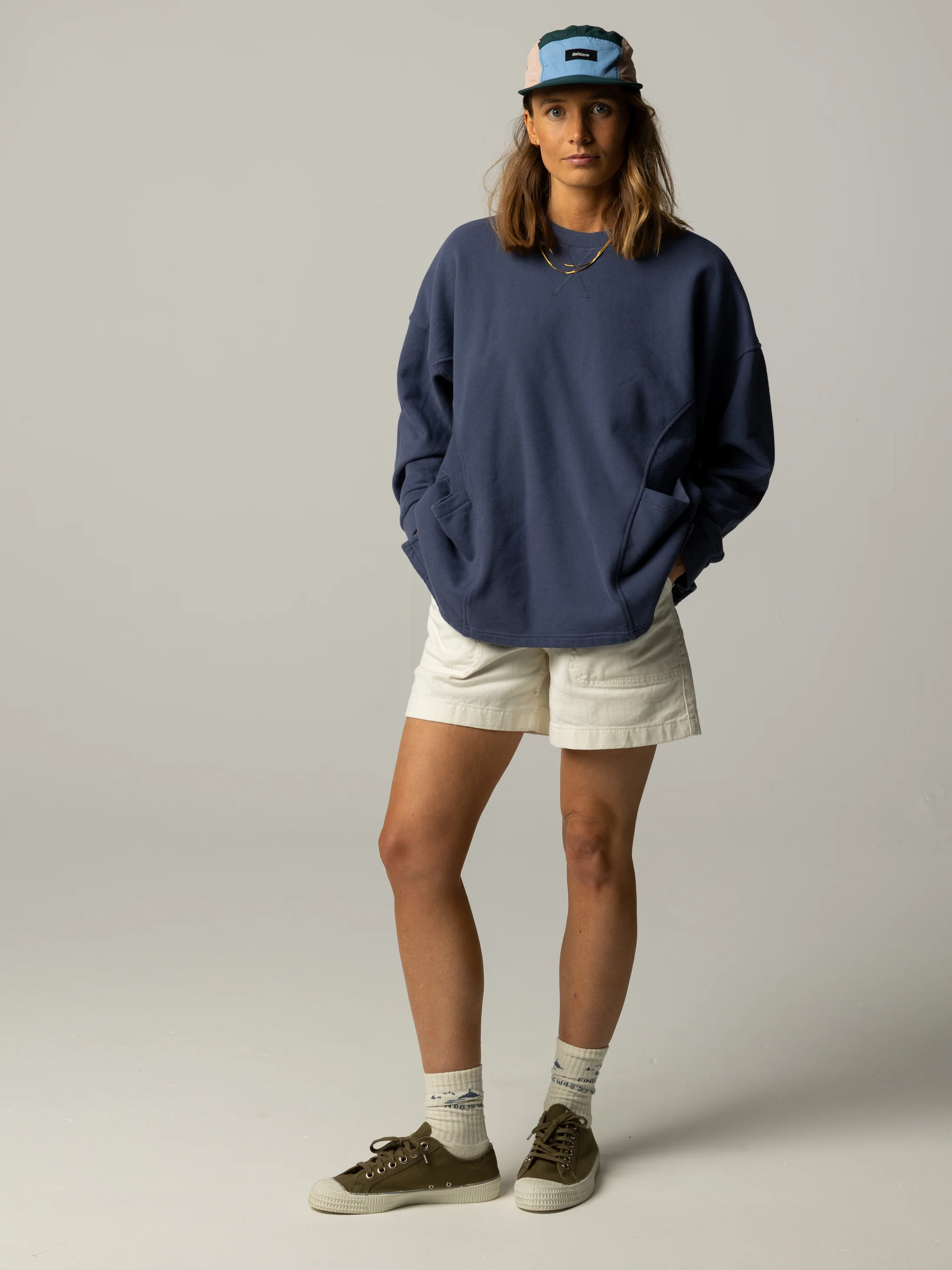 Women's Awen Sweatshirt - Image 4