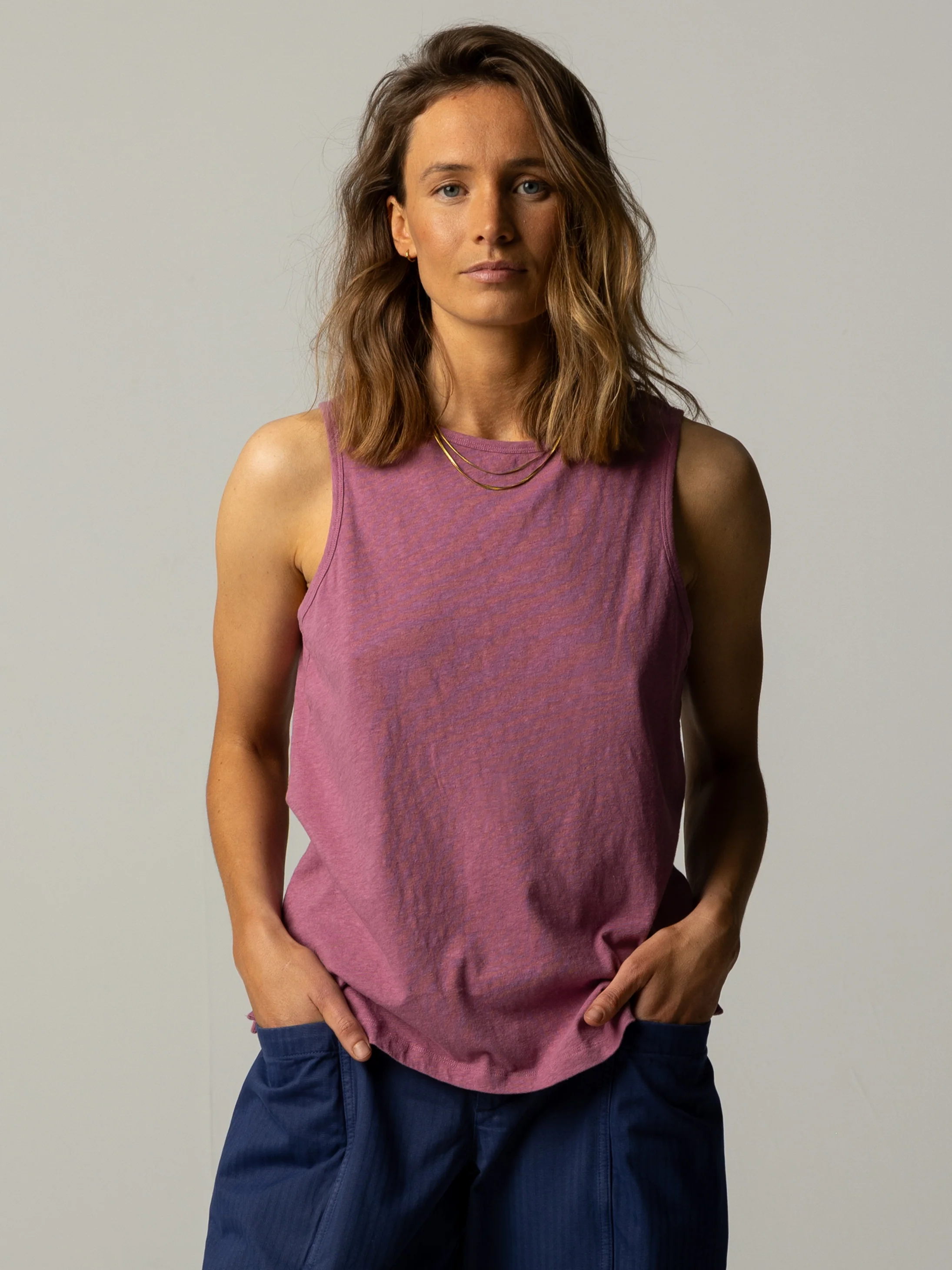 Women's Kea Vest - Image 2