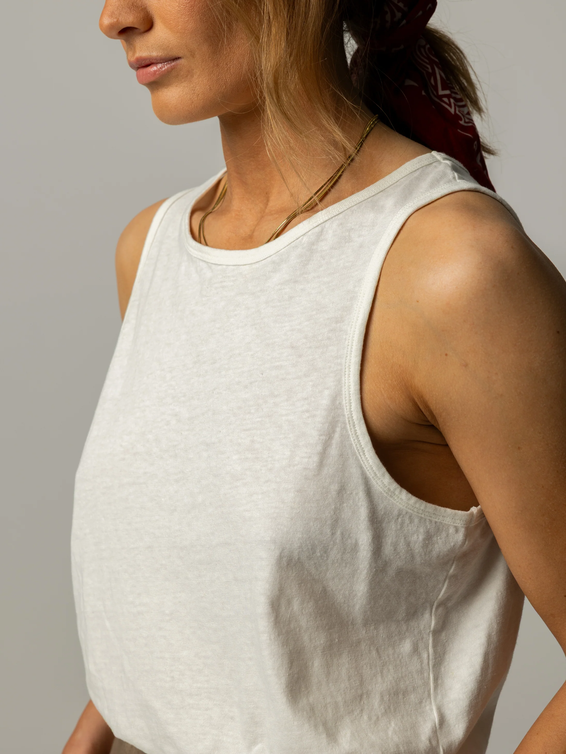 Women's Kea Vest - Image 3