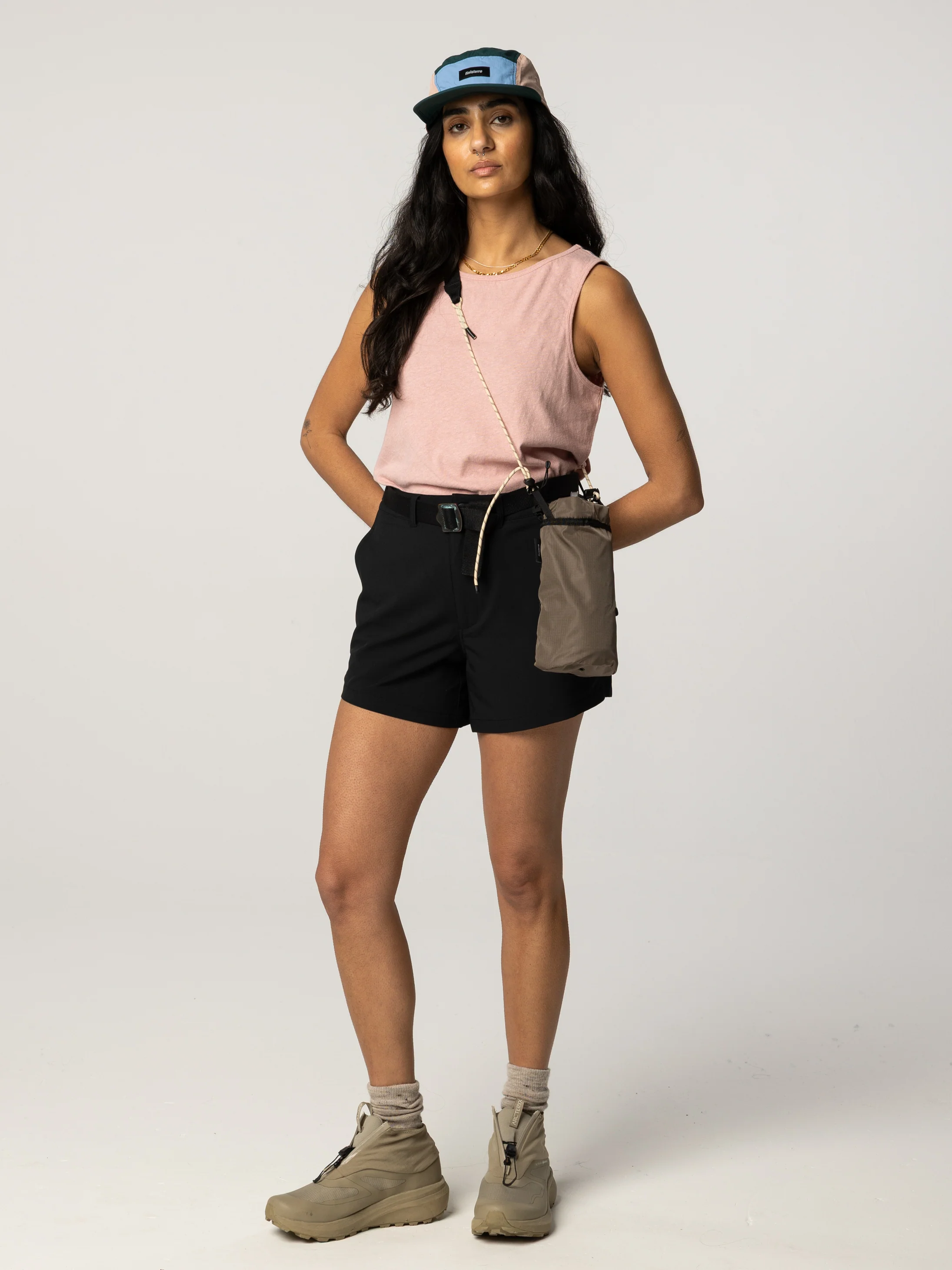 Women's Kea Vest - Image 2