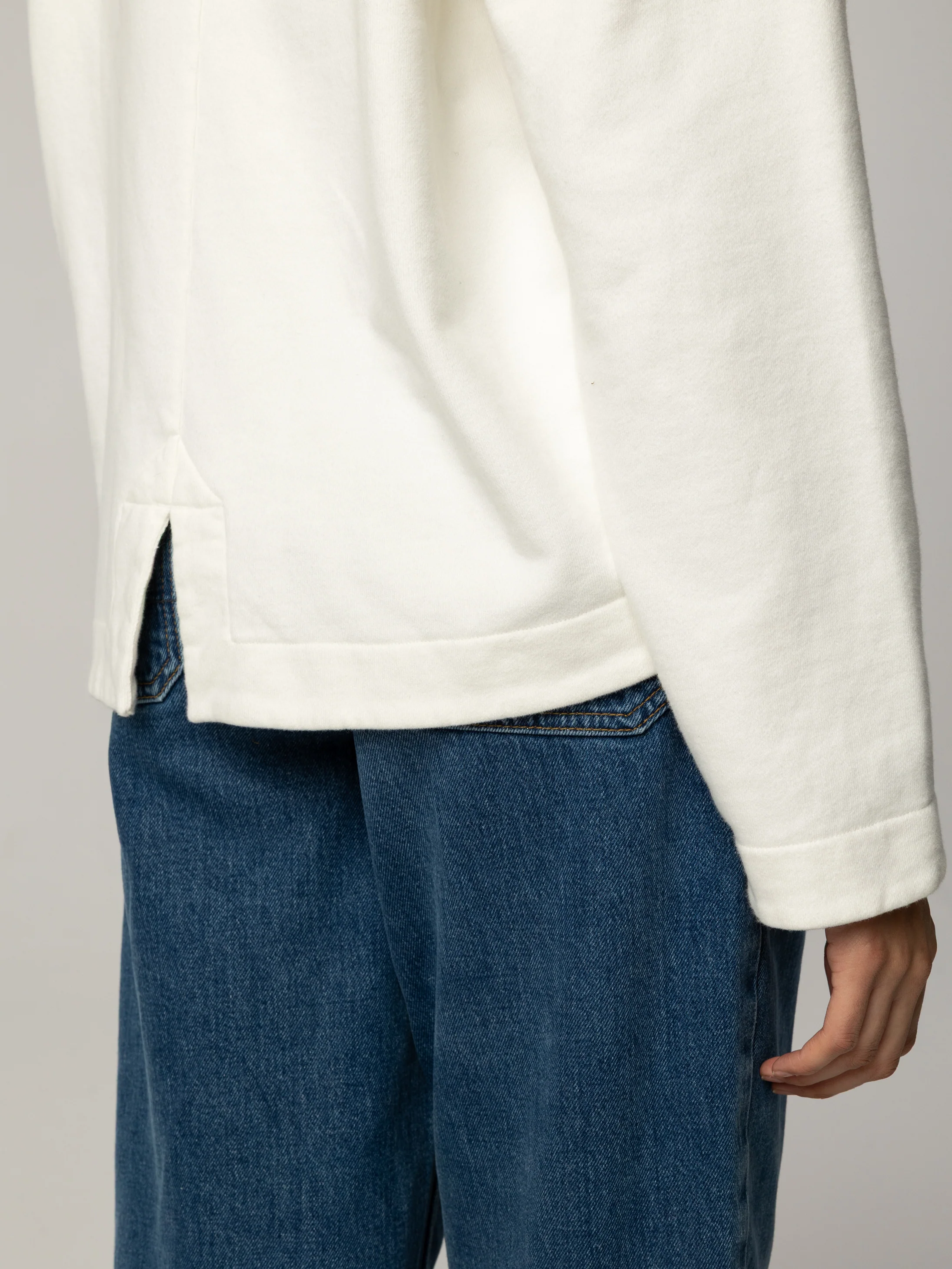 Women's Levant Sweatshirt - Image 3