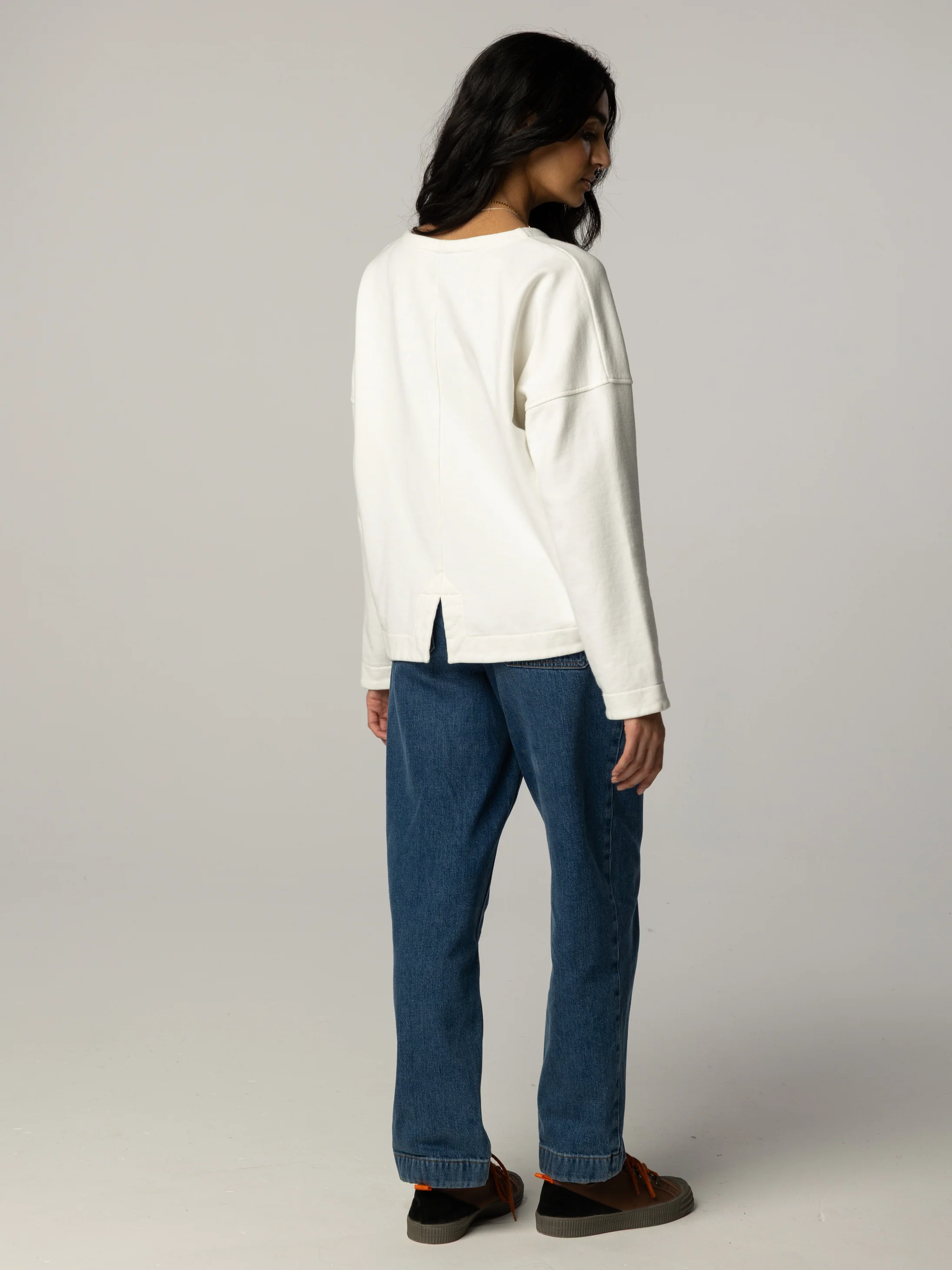Women's Levant Sweatshirt - Image 5