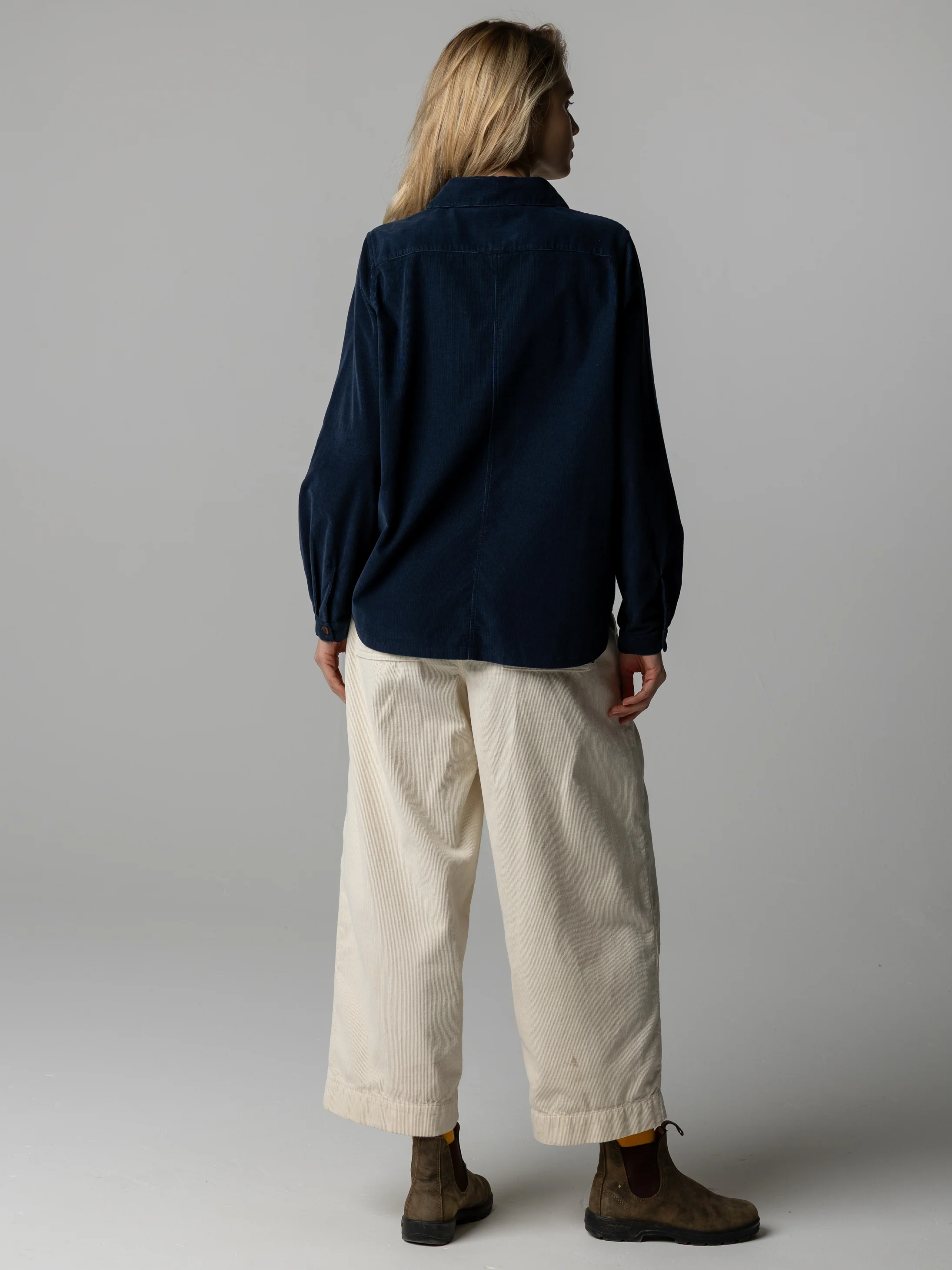 Women's Newlyn Lightweight Cord Shirt - Image 4