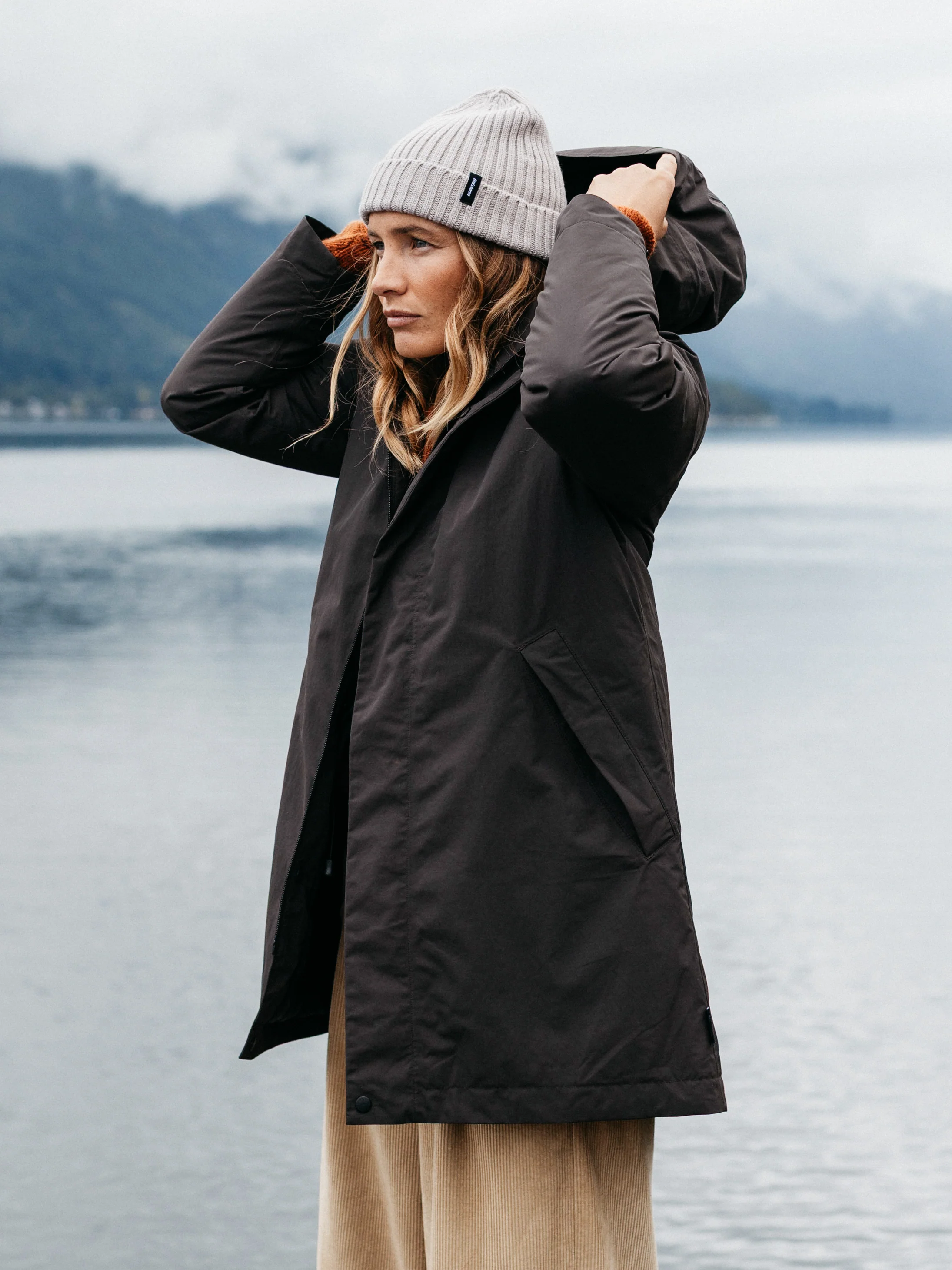 Women's Skye Waterproof Parka - Image 2
