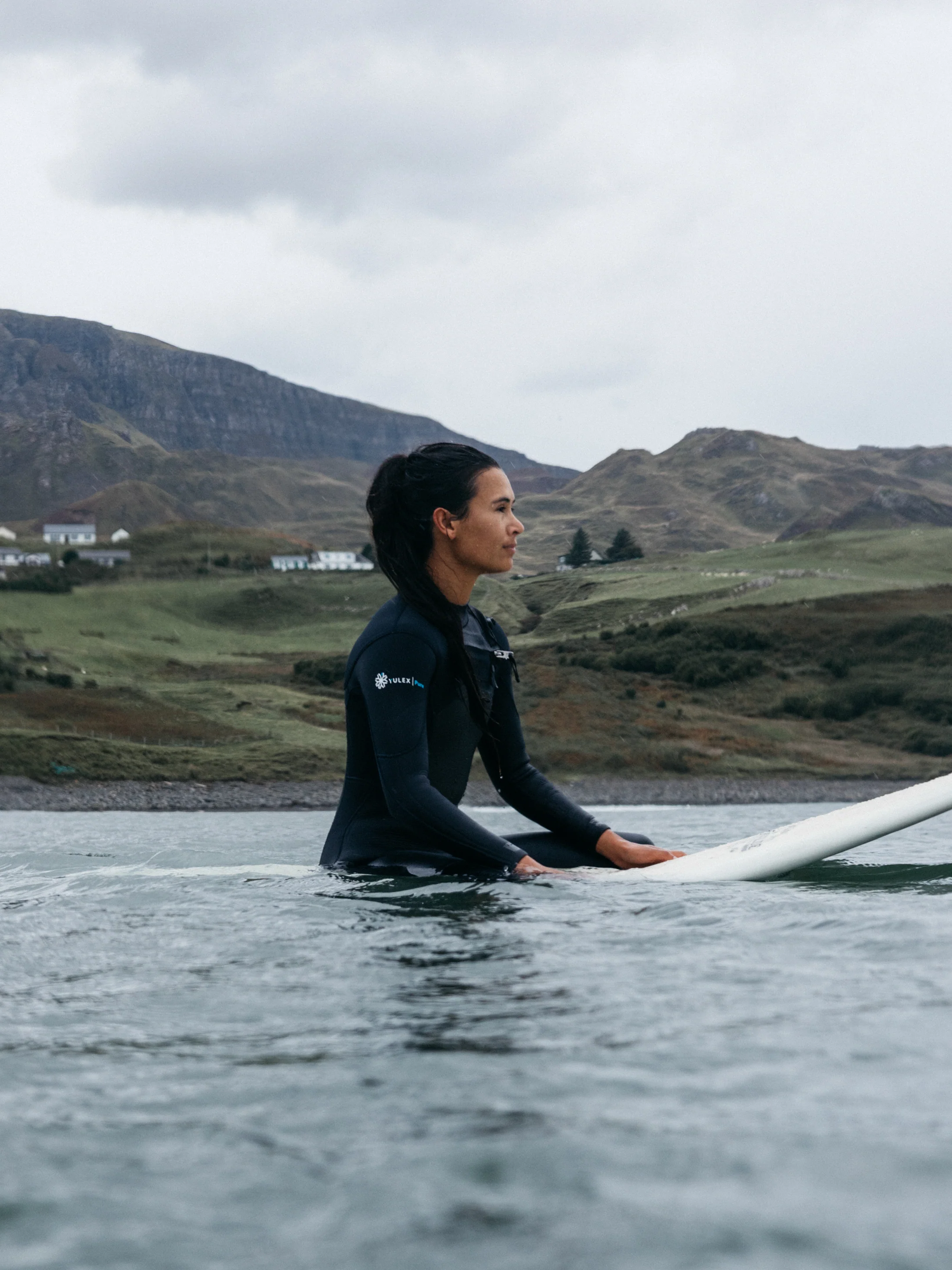 Women's Nieuwland 4.5/3.5mm Yulex® Chest Zip Wetsuit - Image 4